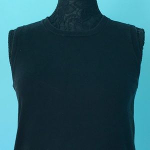 ⭐️Black sweater vest